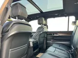 Jeep Grand Wagoneer 2023